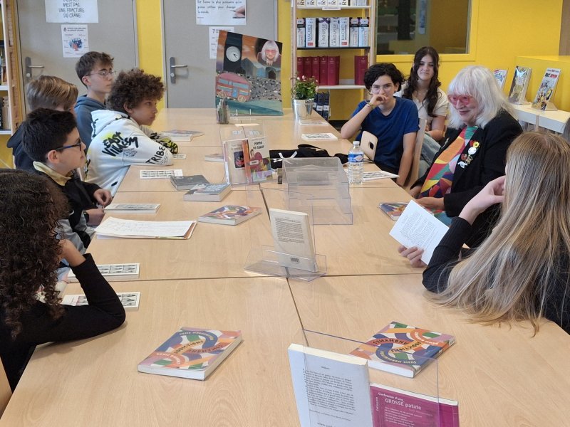 Susie Morgenstern au collège le 22 avril 2026
